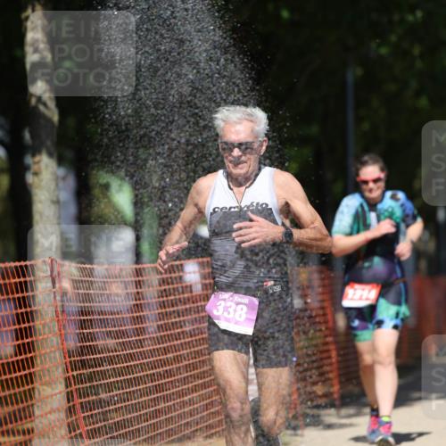 07.09.2025 - 19. Norderstedt Triathlon Michael Strokosch http://msf.ph/oto/8814020 07.09.2025 13:33:36 Laufen 338, 350, 723, 1214 meine-sportfotos.de