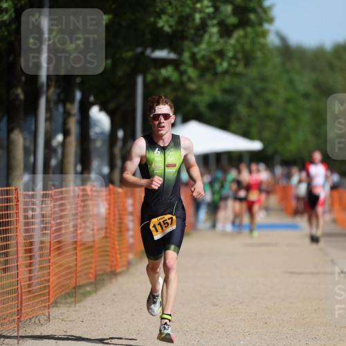 07.09.2025 - 19. Norderstedt Triathlon Michael Strokosch http://msf.ph/oto/8814024 07.09.2025 11:43:38 Laufen 1157, 1390 meine-sportfotos.de