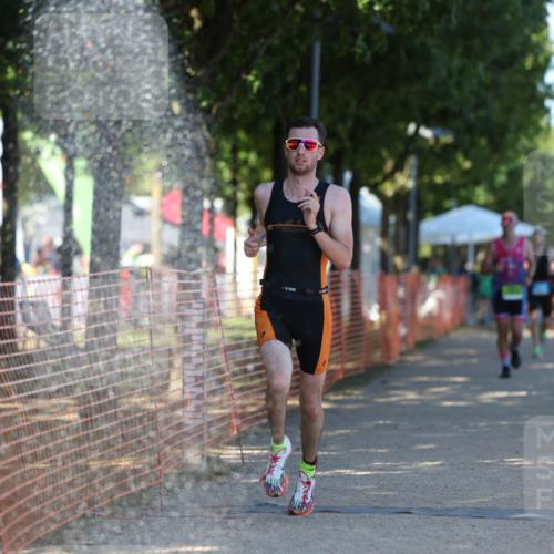 07.09.2025 - 19. Norderstedt Triathlon Michael Strokosch http://msf.ph/oto/8814128 07.09.2025 15:29:31 Laufen 1022, 1029, 1478 meine-sportfotos.de