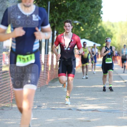07.09.2025 - 19. Norderstedt Triathlon Michael Strokosch http://msf.ph/oto/8814138 07.09.2025 16:26:39 Laufen 542, 1086, 1102, 1563, 1571, 1591 meine-sportfotos.de