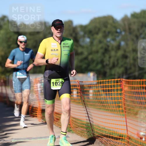 07.09.2025 - 19. Norderstedt Triathlon Michael Strokosch http://msf.ph/oto/8814158 07.09.2025 15:29:33 Laufen 395, 1022, 1029, 1478 meine-sportfotos.de