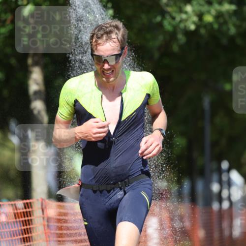 07.09.2025 - 19. Norderstedt Triathlon Michael Strokosch http://msf.ph/oto/8814168 07.09.2025 13:33:48 Laufen 275, 707, 1352 meine-sportfotos.de