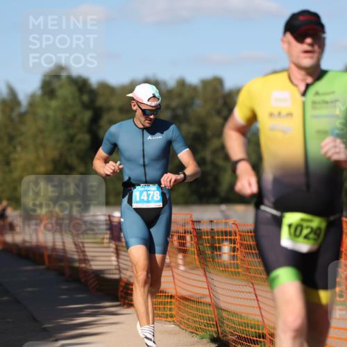 07.09.2025 - 19. Norderstedt Triathlon Michael Strokosch http://msf.ph/oto/8814178 07.09.2025 15:29:34 Laufen 395, 1022, 1029, 1478 meine-sportfotos.de