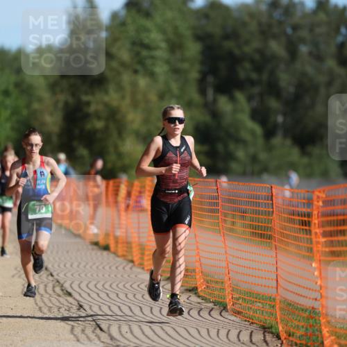 07.09.2025 - 19. Norderstedt Triathlon Michael Strokosch http://msf.ph/oto/8814217 07.09.2025 10:45:11 Laufen 70, 114, 682 meine-sportfotos.de