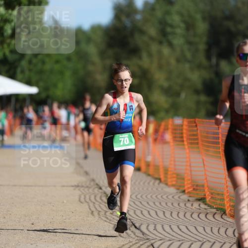 07.09.2025 - 19. Norderstedt Triathlon Michael Strokosch http://msf.ph/oto/8814246 07.09.2025 10:45:13 Laufen 70, 114, 682 meine-sportfotos.de