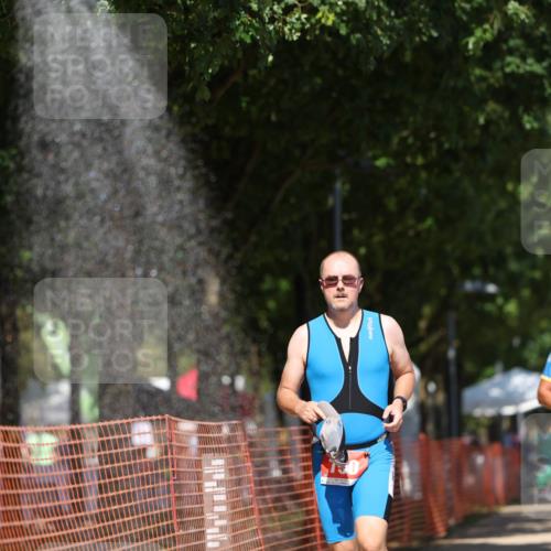 07.09.2025 - 19. Norderstedt Triathlon Michael Strokosch http://msf.ph/oto/8814260 07.09.2025 13:34:04 Laufen 311, 348, 750, 1321 meine-sportfotos.de