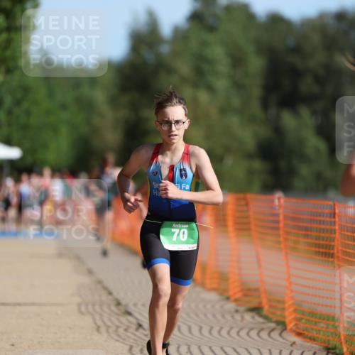 07.09.2025 - 19. Norderstedt Triathlon Michael Strokosch http://msf.ph/oto/8814272 07.09.2025 10:45:14 Laufen 70, 114, 682 meine-sportfotos.de