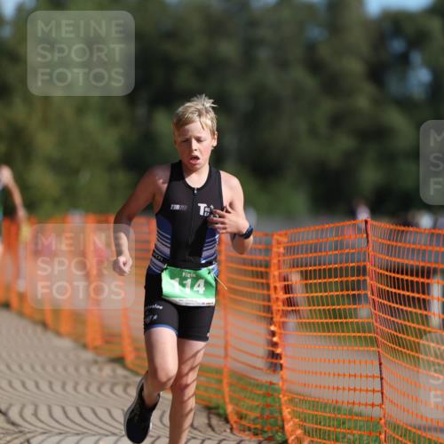 07.09.2025 - 19. Norderstedt Triathlon Michael Strokosch http://msf.ph/oto/8814353 07.09.2025 10:45:17 Laufen 70, 114, 668, 682 meine-sportfotos.de