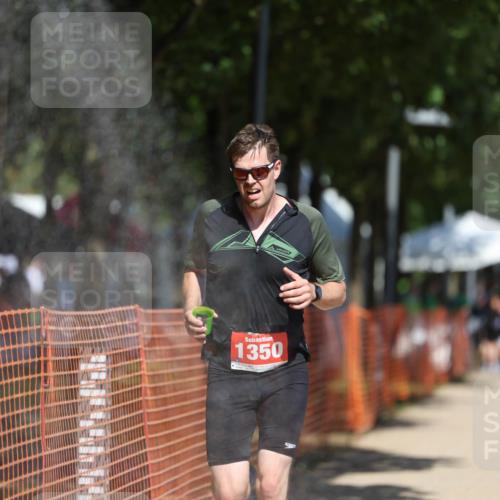07.09.2025 - 19. Norderstedt Triathlon Michael Strokosch http://msf.ph/oto/8814356 07.09.2025 12:53:25 Laufen 192, 1350 meine-sportfotos.de
