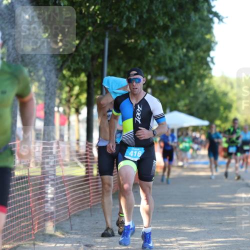 07.09.2025 - 19. Norderstedt Triathlon Michael Strokosch http://msf.ph/oto/8814384 07.09.2025 16:27:30 Laufen 416, 421, 461, 1534 meine-sportfotos.de