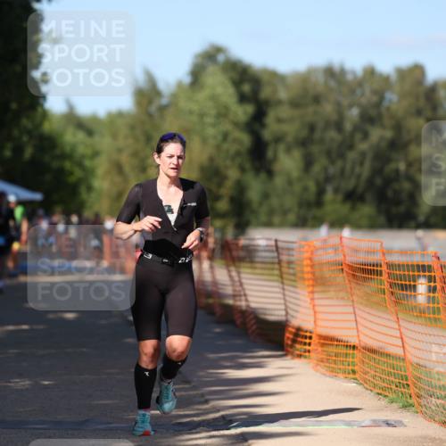 07.09.2025 - 19. Norderstedt Triathlon Michael Strokosch http://msf.ph/oto/8814389 07.09.2025 15:29:56 Laufen 398, 1414 meine-sportfotos.de