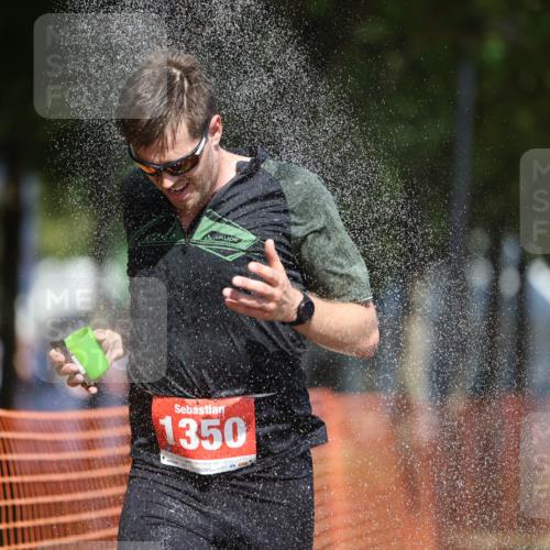 07.09.2025 - 19. Norderstedt Triathlon Michael Strokosch http://msf.ph/oto/8814404 07.09.2025 12:53:27 Laufen 192, 1260, 1350 meine-sportfotos.de