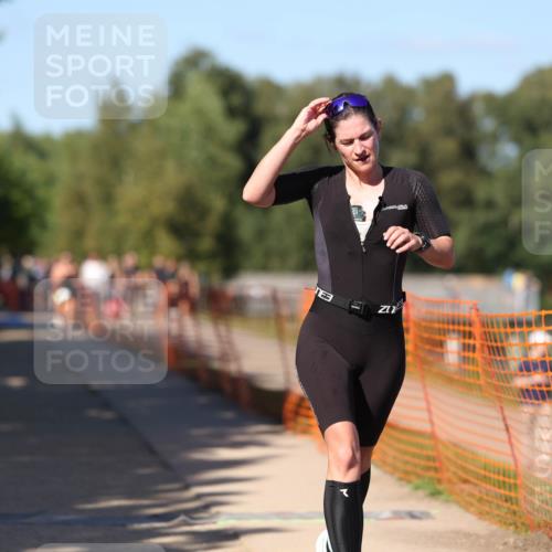 07.09.2025 - 19. Norderstedt Triathlon Michael Strokosch http://msf.ph/oto/8814412 07.09.2025 15:29:57 Laufen 398, 877, 1414 meine-sportfotos.de