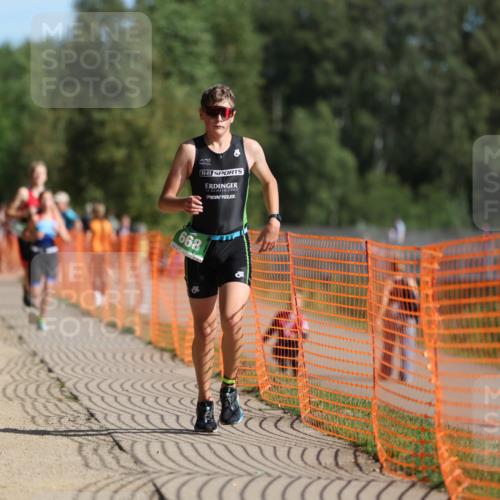 07.09.2025 - 19. Norderstedt Triathlon Michael Strokosch http://msf.ph/oto/8814415 07.09.2025 10:45:21 Laufen 114, 668 meine-sportfotos.de