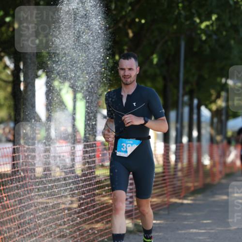 07.09.2025 - 19. Norderstedt Triathlon Michael Strokosch http://msf.ph/oto/8814440 07.09.2025 15:29:59 Laufen 398, 877, 1414 meine-sportfotos.de