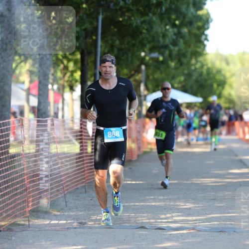 07.09.2025 - 19. Norderstedt Triathlon Michael Strokosch http://msf.ph/oto/8814492 07.09.2025 16:27:46 Laufen 512, 524, 535, 868, 1632 meine-sportfotos.de