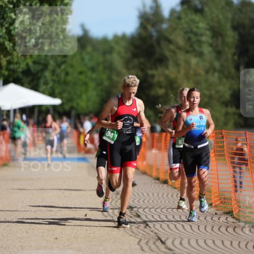 07.09.2025 - 19. Norderstedt Triathlon Michael Strokosch http://msf.ph/oto/8814503 07.09.2025 10:45:26 Laufen 57, 89, 104, 668, 669, 670 meine-sportfotos.de