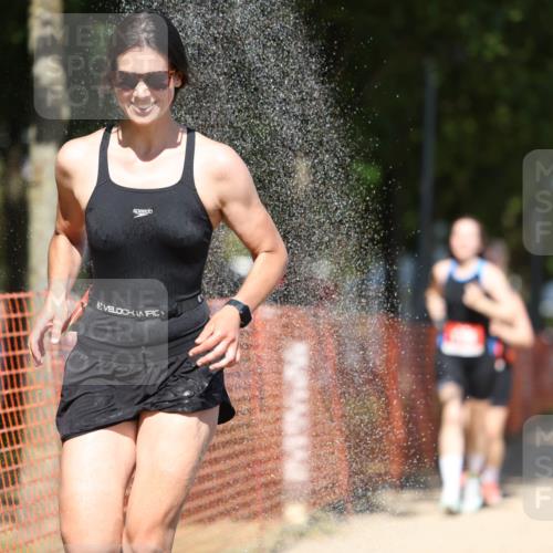 07.09.2025 - 19. Norderstedt Triathlon Michael Strokosch http://msf.ph/oto/8814510 07.09.2025 13:34:50 Laufen 175, 272, 1374 meine-sportfotos.de