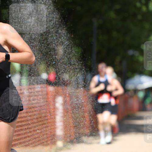 07.09.2025 - 19. Norderstedt Triathlon Michael Strokosch http://msf.ph/oto/8814516 07.09.2025 13:34:50 Laufen 175, 272, 1374 meine-sportfotos.de
