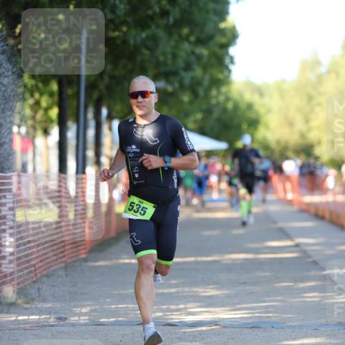 07.09.2025 - 19. Norderstedt Triathlon Michael Strokosch http://msf.ph/oto/8814524 07.09.2025 16:27:49 Laufen 535, 868, 882, 1604 meine-sportfotos.de