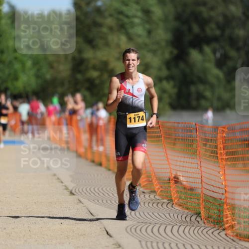 07.09.2025 - 19. Norderstedt Triathlon Michael Strokosch http://msf.ph/oto/8814544 07.09.2025 11:44:00 Laufen 1174, 1176, 1308 meine-sportfotos.de