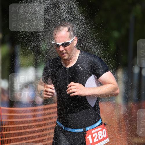 07.09.2025 - 19. Norderstedt Triathlon Michael Strokosch http://msf.ph/oto/8814569 07.09.2025 12:53:38 Laufen 1260, 1280 meine-sportfotos.de