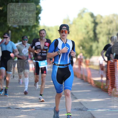 07.09.2025 - 19. Norderstedt Triathlon Michael Strokosch http://msf.ph/oto/8814570 07.09.2025 16:28:03 Laufen 406, 487, 515, 883, 1057, 1105, 1422, 1560, 1575 meine-sportfotos.de