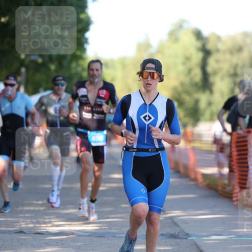 07.09.2025 - 19. Norderstedt Triathlon Michael Strokosch http://msf.ph/oto/8814575 07.09.2025 16:28:03 Laufen 406, 487, 515, 883, 1057, 1105, 1422, 1560, 1575 meine-sportfotos.de