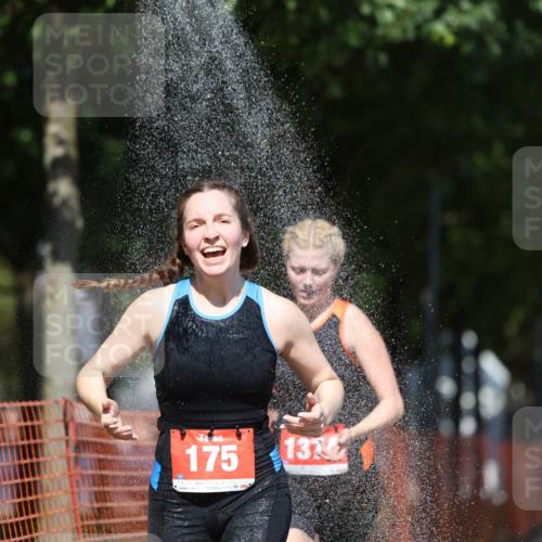 07.09.2025 - 19. Norderstedt Triathlon Michael Strokosch http://msf.ph/oto/8814597 07.09.2025 13:34:53 Laufen 175, 272, 1374 meine-sportfotos.de