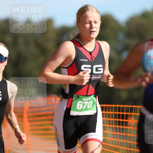 07.09.2025 - 19. Norderstedt Triathlon Michael Strokosch http://msf.ph/oto/8814598 07.09.2025 10:45:30 Laufen 57, 89, 104, 669, 670 meine-sportfotos.de