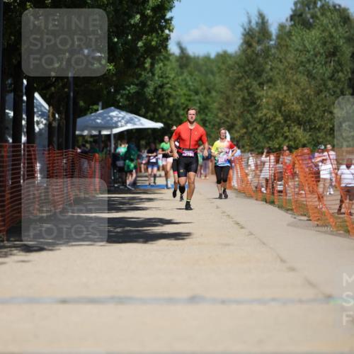 07.09.2025 - 19. Norderstedt Triathlon Michael Strokosch http://msf.ph/oto/8814640 07.09.2025 13:34:58 Laufen 316 meine-sportfotos.de