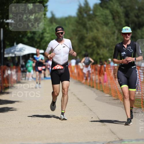 07.09.2025 - 19. Norderstedt Triathlon Michael Strokosch http://msf.ph/oto/8814681 07.09.2025 12:55:23 Laufen 187, 1392 meine-sportfotos.de