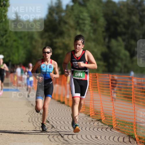 07.09.2025 - 19. Norderstedt Triathlon Michael Strokosch http://msf.ph/oto/8814691 07.09.2025 10:45:38 Laufen 76, 669, 691 meine-sportfotos.de