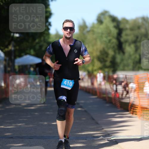 07.09.2025 - 19. Norderstedt Triathlon Michael Strokosch http://msf.ph/oto/8814692 07.09.2025 15:30:47 Laufen 410, 1026 meine-sportfotos.de