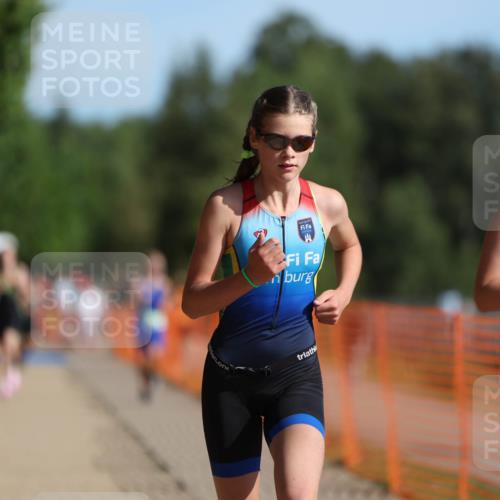 07.09.2025 - 19. Norderstedt Triathlon Michael Strokosch http://msf.ph/oto/8814743 07.09.2025 10:45:40 Laufen 76, 691 meine-sportfotos.de