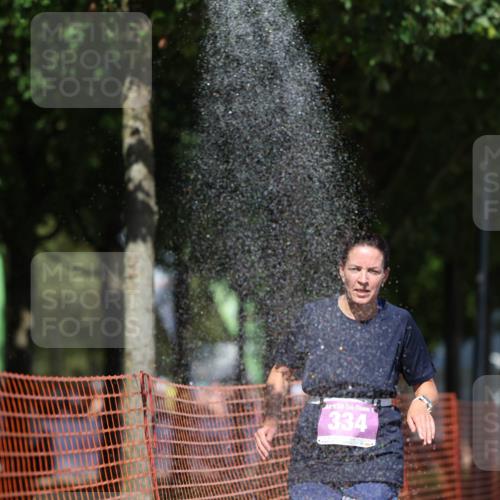 07.09.2025 - 19. Norderstedt Triathlon Michael Strokosch http://msf.ph/oto/8814758 07.09.2025 13:35:21 Laufen 331, 334 meine-sportfotos.de