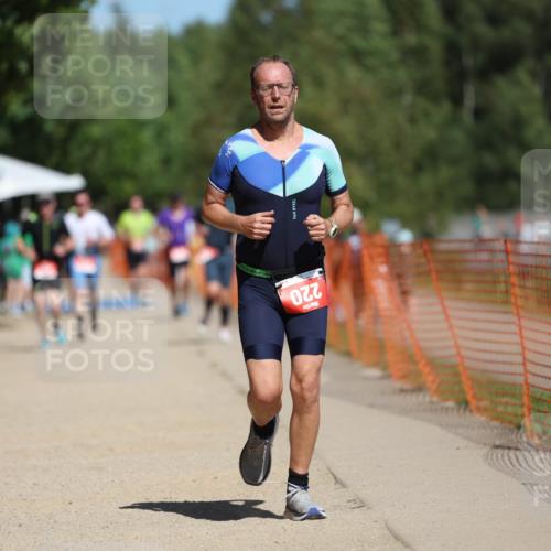 07.09.2025 - 19. Norderstedt Triathlon Michael Strokosch http://msf.ph/oto/8814793 07.09.2025 12:55:32 Laufen 220 meine-sportfotos.de