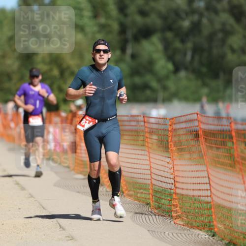07.09.2025 - 19. Norderstedt Triathlon Michael Strokosch http://msf.ph/oto/8814881 07.09.2025 12:55:39 Laufen 174, 247, 811, 1283 meine-sportfotos.de