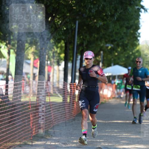 07.09.2025 - 19. Norderstedt Triathlon Michael Strokosch http://msf.ph/oto/8814885 07.09.2025 16:29:01 Laufen 405, 502, 532, 887, 942, 1054, 1067, 1473, 1509, 1582 meine-sportfotos.de