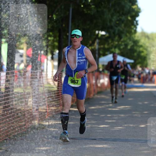 07.09.2025 - 19. Norderstedt Triathlon Michael Strokosch http://msf.ph/oto/8814889 07.09.2025 15:31:23 Laufen 400, 417, 967 meine-sportfotos.de