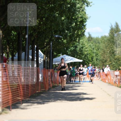 07.09.2025 - 19. Norderstedt Triathlon Michael Strokosch http://msf.ph/oto/8814896 07.09.2025 13:35:31 Laufen 331 meine-sportfotos.de