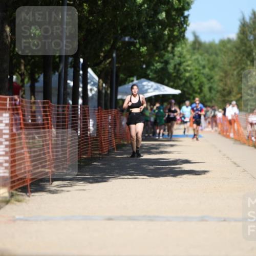 07.09.2025 - 19. Norderstedt Triathlon Michael Strokosch http://msf.ph/oto/8814903 07.09.2025 13:35:32 Laufen 331 meine-sportfotos.de