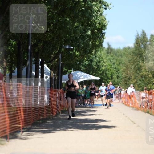 07.09.2025 - 19. Norderstedt Triathlon Michael Strokosch http://msf.ph/oto/8814911 07.09.2025 13:35:32 Laufen 331 meine-sportfotos.de