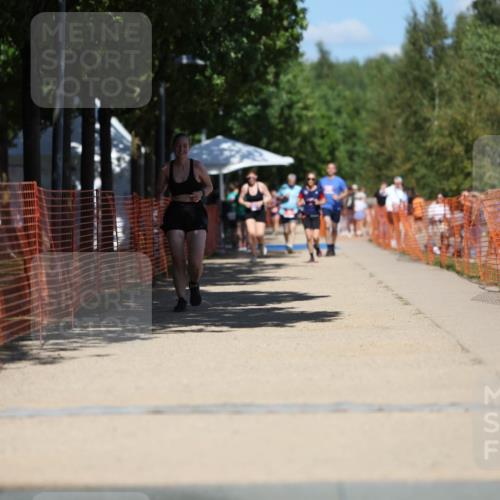 07.09.2025 - 19. Norderstedt Triathlon Michael Strokosch http://msf.ph/oto/8814928 07.09.2025 13:35:34 Laufen 324 meine-sportfotos.de