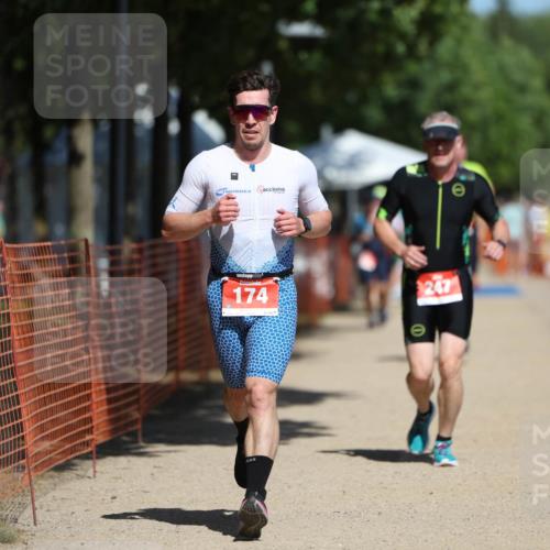 07.09.2025 - 19. Norderstedt Triathlon Michael Strokosch http://msf.ph/oto/8814929 07.09.2025 12:55:41 Laufen 174, 247, 811, 1283, 1384 meine-sportfotos.de