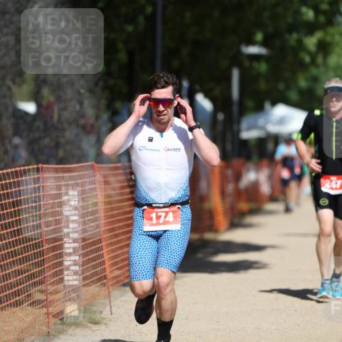 07.09.2025 - 19. Norderstedt Triathlon Michael Strokosch http://msf.ph/oto/8814944 07.09.2025 12:55:42 Laufen 174, 247, 811, 1283, 1384 meine-sportfotos.de