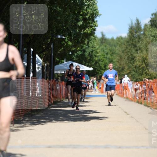 07.09.2025 - 19. Norderstedt Triathlon Michael Strokosch http://msf.ph/oto/8814963 07.09.2025 13:35:41 Laufen 324, 349, 799 meine-sportfotos.de