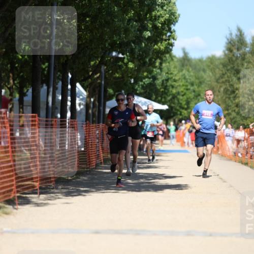 07.09.2025 - 19. Norderstedt Triathlon Michael Strokosch http://msf.ph/oto/8814983 07.09.2025 13:35:43 Laufen 317, 324, 349, 799 meine-sportfotos.de