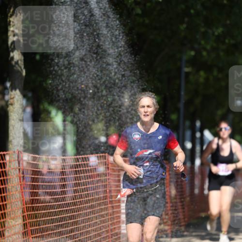 07.09.2025 - 19. Norderstedt Triathlon Michael Strokosch http://msf.ph/oto/8815021 07.09.2025 13:35:48 Laufen 317, 349, 799 meine-sportfotos.de
