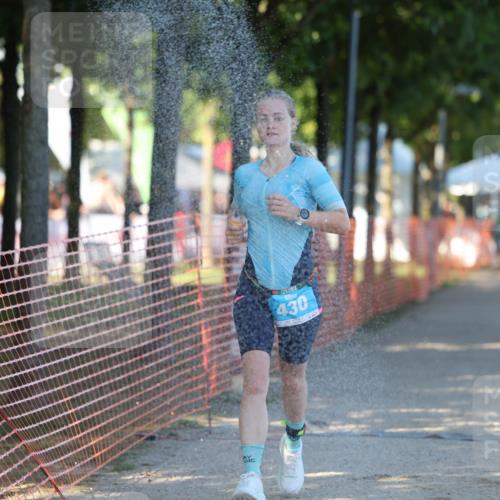 07.09.2025 - 19. Norderstedt Triathlon Michael Strokosch http://msf.ph/oto/8815036 07.09.2025 16:29:23 Laufen 430, 1059, 1076, 1098 meine-sportfotos.de